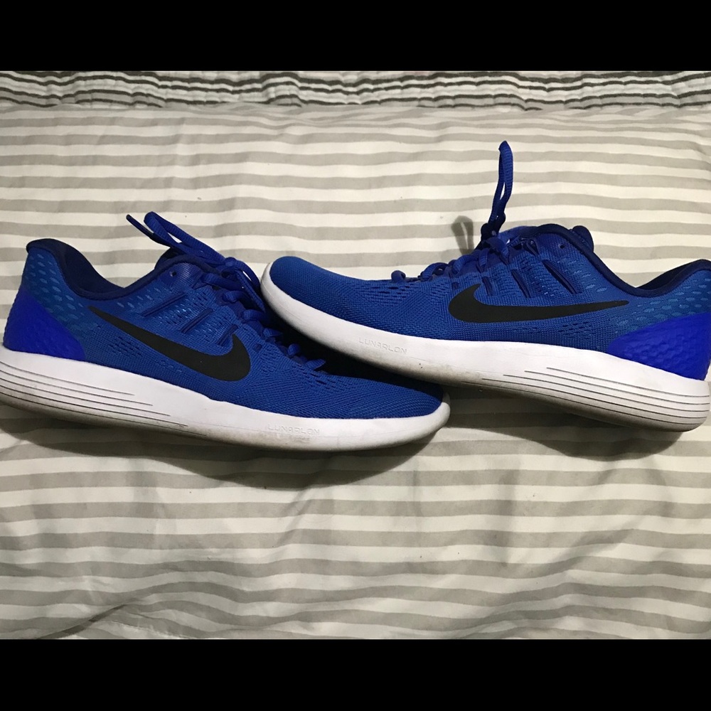 Nke sneakers